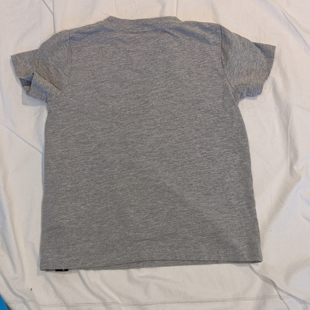 Shirt - Picture 4 of 4
